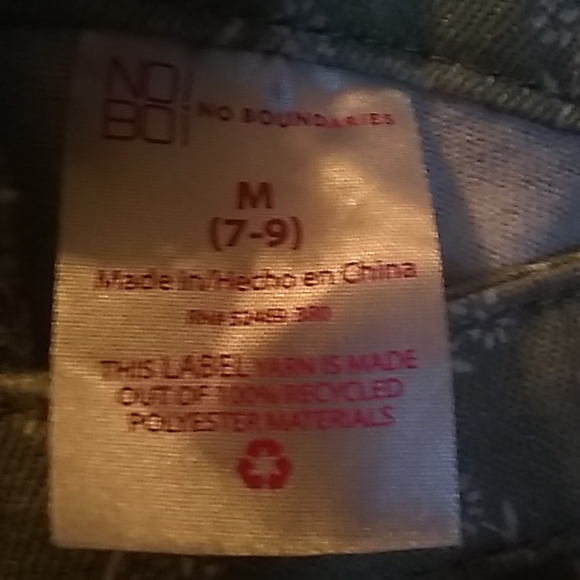 green jumper - Picture 8 of 8